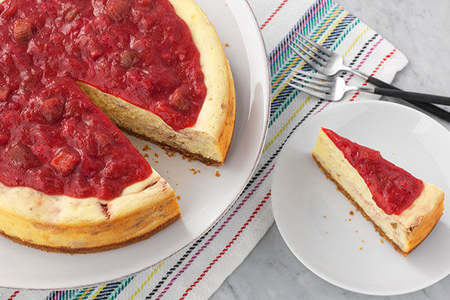 Strawberry Rhubarb Cheesecake