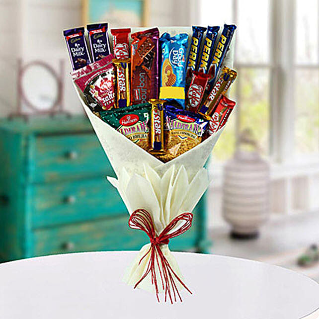 Chocolates Bouquet Online Chocolate Candy Bouquet Ferns N Petals