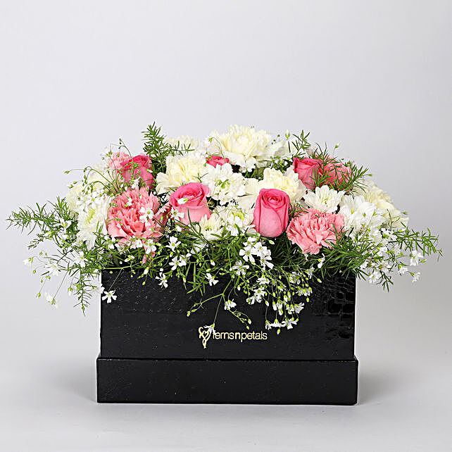 Send Flowers In Box Boxed Flowers Online Ferns N Petals