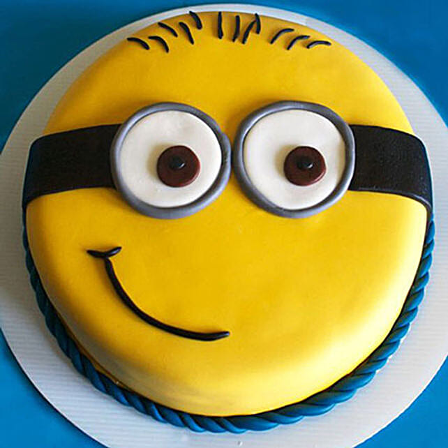 Cute Minion Cake 1kg Pineapple Eggless Gift Minion Cartoon Cake