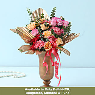 Charismatic Mixed Roses N Carnations Samadhan Vase-picture-35