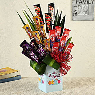 Charming Happy Birthday Chocolate Vase-picture-10