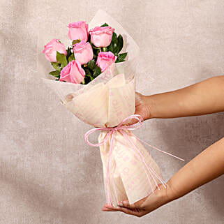 Delicate Love 6 Pink Roses Bunch