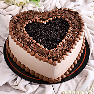 Delicious Heart Shaped Chocolate Cake Half Kg-picture-37