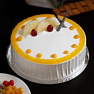 Delicious Pineapple Cake Half Kg-picture-36