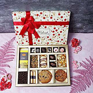 Delightful Chocolatey Wishes Box-picture-12