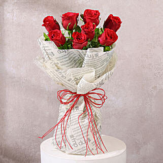Elegant Bunch Of 8 Red Roses