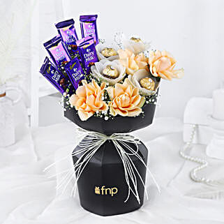 Embrace of Love Chocolate Selection-picture-25