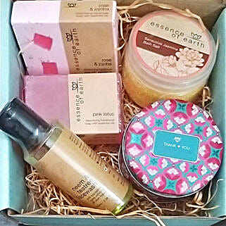 Essence Of Earth Revitalizing Skincare Hamper-picture-12