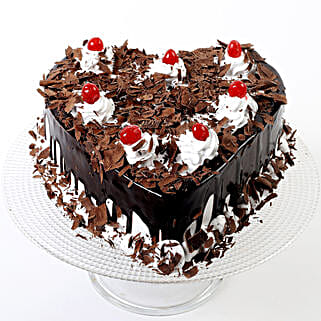 Flakey Hearts Black Forest Cake Half Kg-image-44