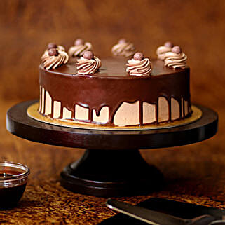 Glazed Chocolate Cream Cake Half Kg-image-26
