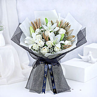 Graceful Whisper of White Blooms-picture-43