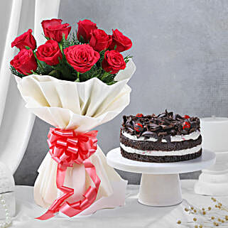 Happy Fathers Day Red Rose Bouquet and Eggless Black Forest Cake-picture-40