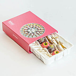 Kaju Delight Sweets By Kesar-picture-19