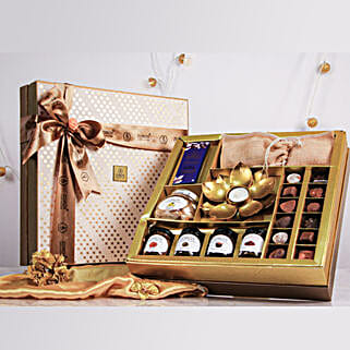 Leather Box with Assorted Chocolate-picture-40