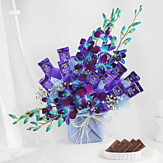 Magical Sweet Love Vase Arrangement-picture-10
