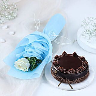 Mesmerising White Rose N Cake Gift-image-25