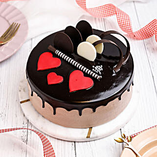 Red Hearts Chocolate Cake Half Kg-picture-32