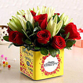 Red Roses and White Lilies In Yellow Anniversary Vase-picture-39