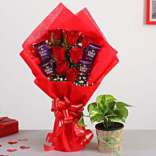 Red Roses Bouquet With Money Plant Chocolates-picture-16