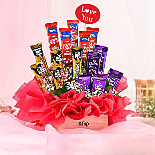 Romantic Sweethearts Chocolate Haven-image-6