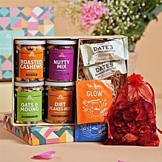 Snacks & Dry Fruits Healthy Hamper