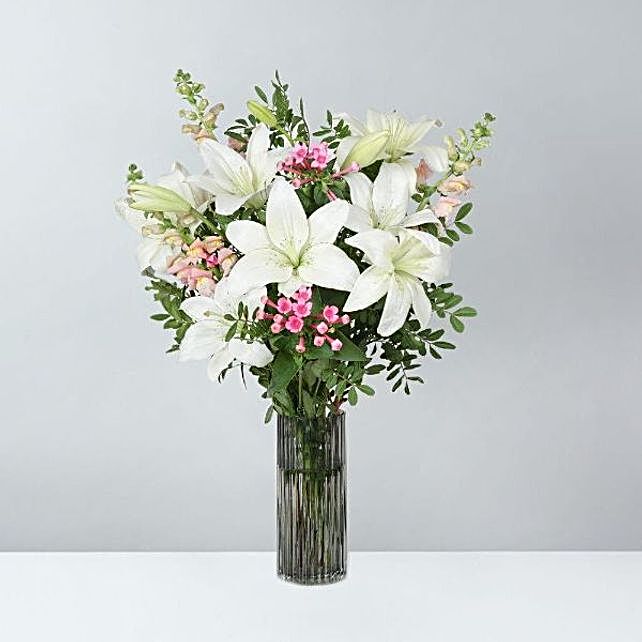 send flowers to uk from india
